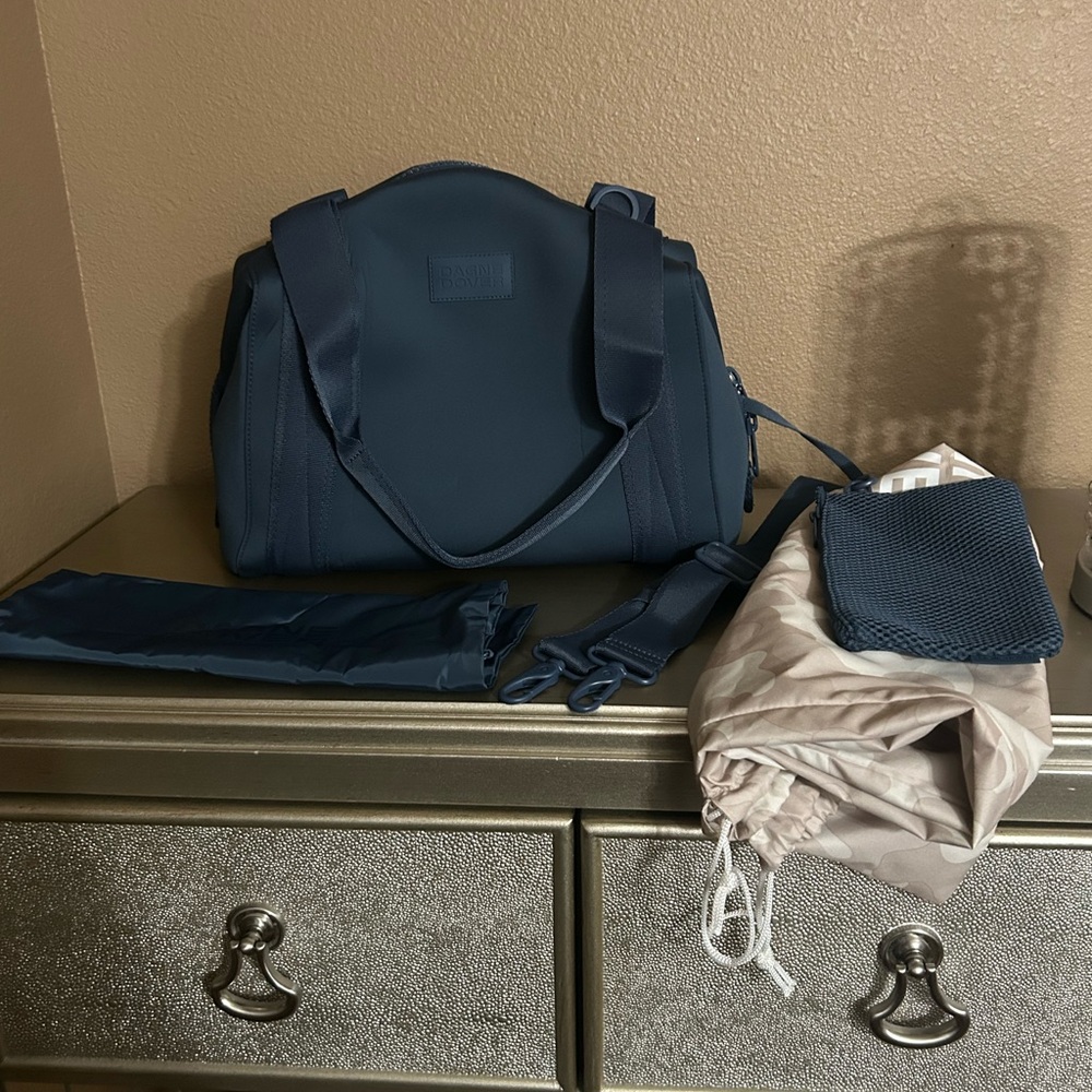 Dagne Dover Landon Medium Carryall in Moonlight NWOT